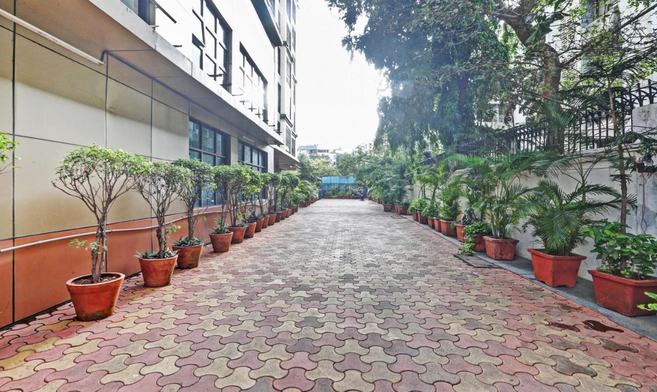 Treebo Trend Bandra Apartments Bombay Eksteriør billede